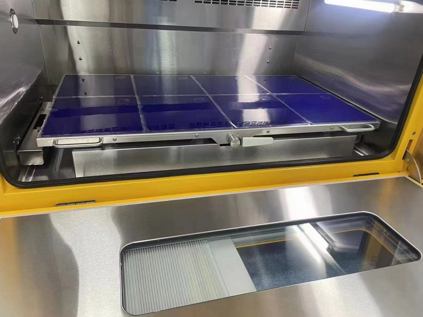 Stacked CO2 Incubator Shaker